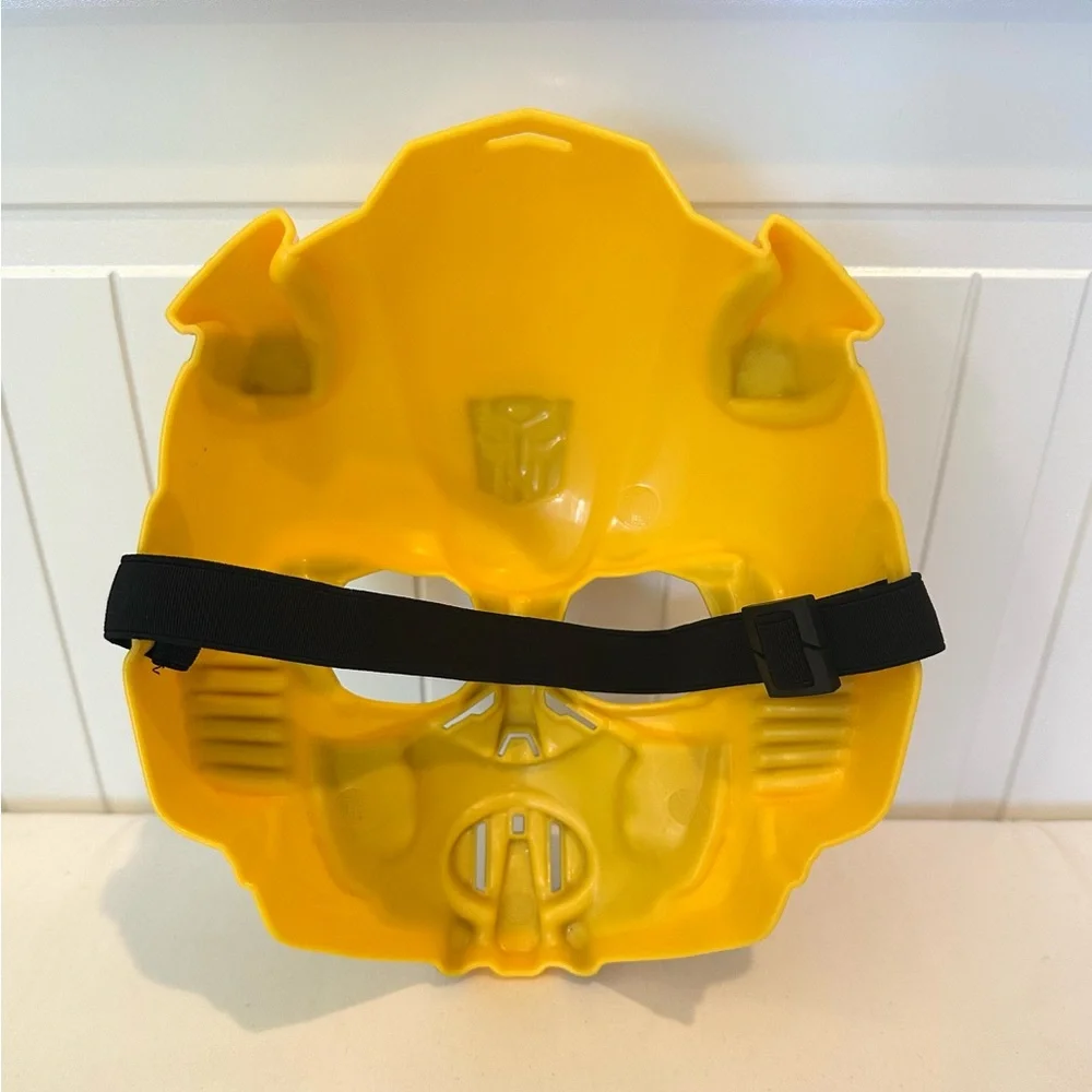 Bumblebee mask. Age up to 5 years old. Good condition.